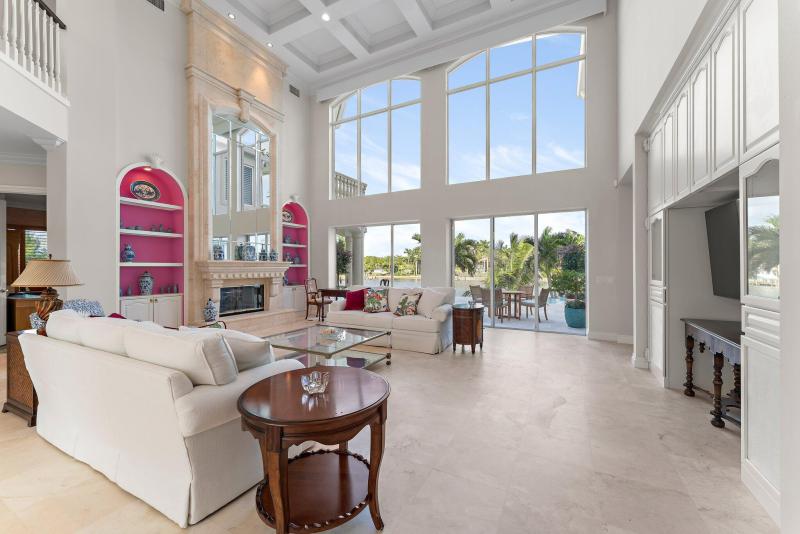  Single Family Homes Photo 21:  Tequesta,  FL 33469