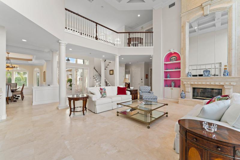  Single Family Homes Photo 23:  Tequesta,  FL 33469