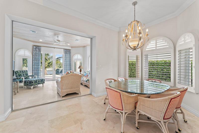  Single Family Homes Photo 34:  Tequesta,  FL 33469