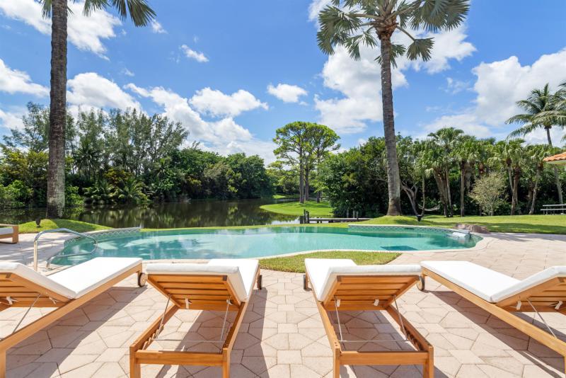  Single Family Homes Photo 23:  Boca Raton,  FL 33496
