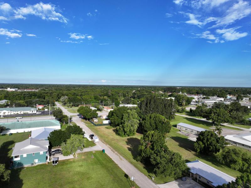  Commercial & Industrial Land Images 