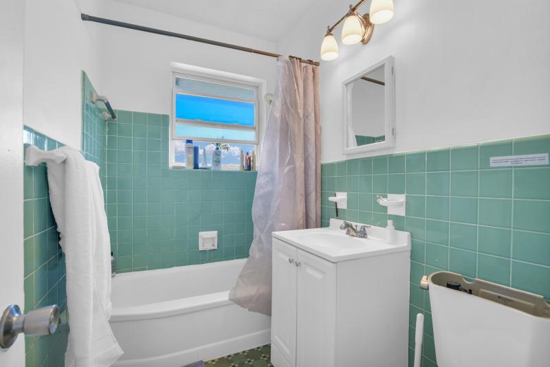 Duplex, Triplex and Fourplex Images