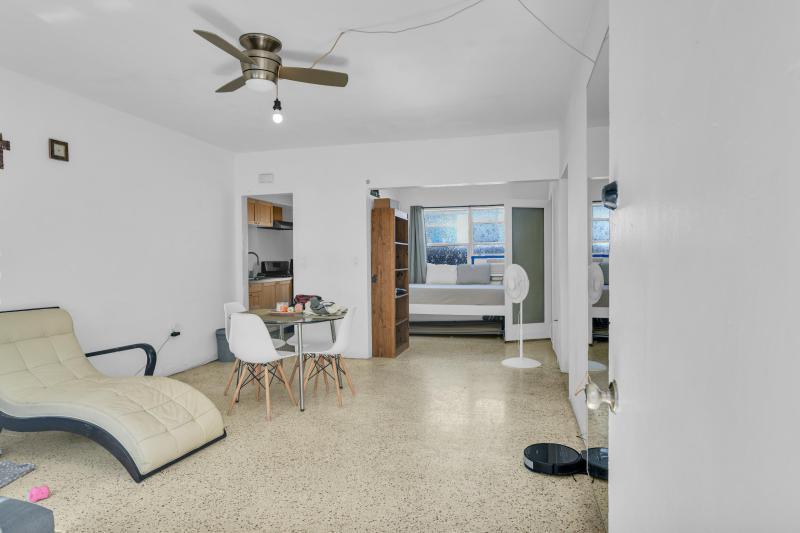 Duplex, Triplex and Fourplex Images