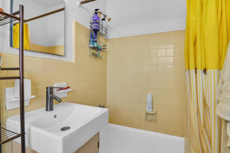 Duplex, Triplex and Fourplex Images