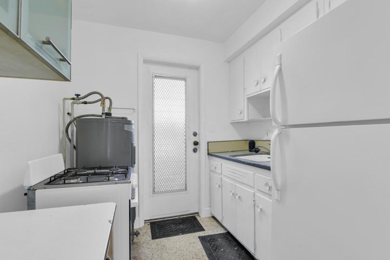 Duplex, Triplex and Fourplex Images