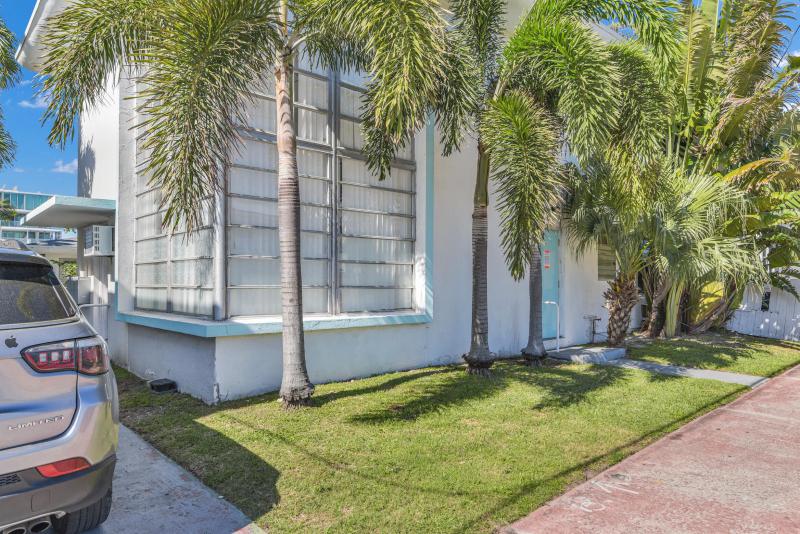 Duplex, Triplex and Fourplex Images