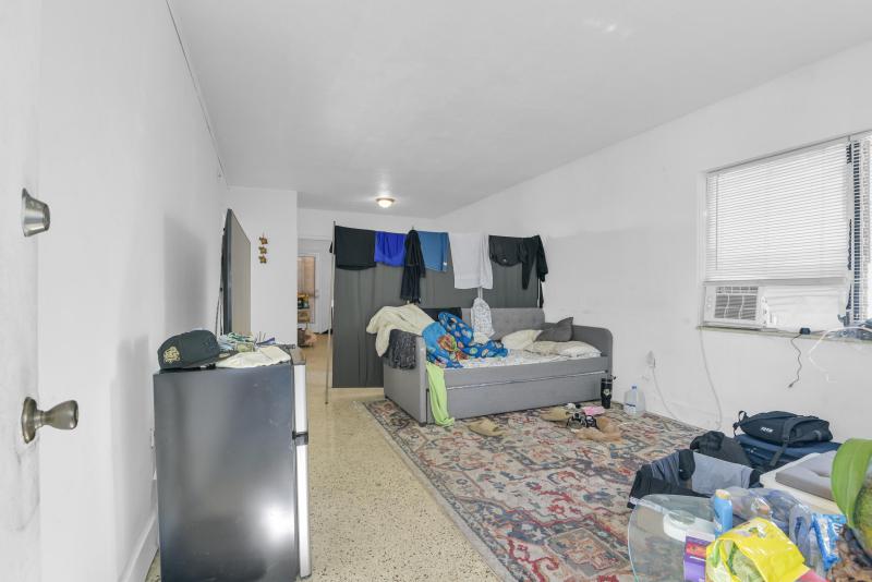 Duplex, Triplex and Fourplex Images