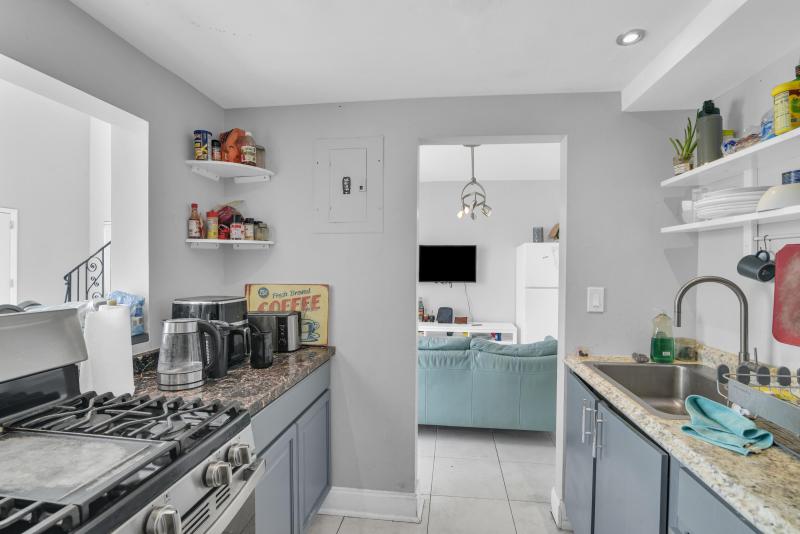 Duplex, Triplex and Fourplex Images
