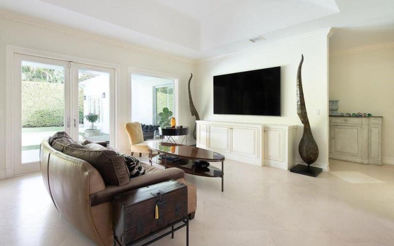  Single Family Homes Photo 18:  Palm Beach,  FL 33480