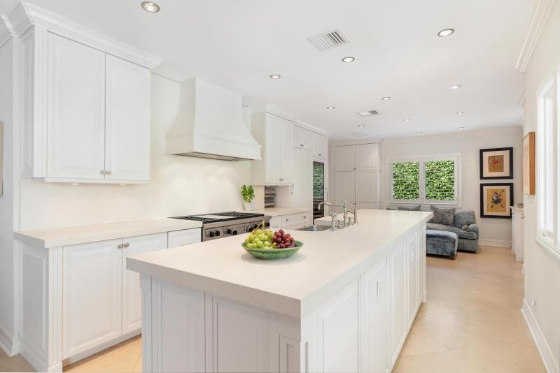  Single Family Homes Photo 23:  Palm Beach,  FL 33480
