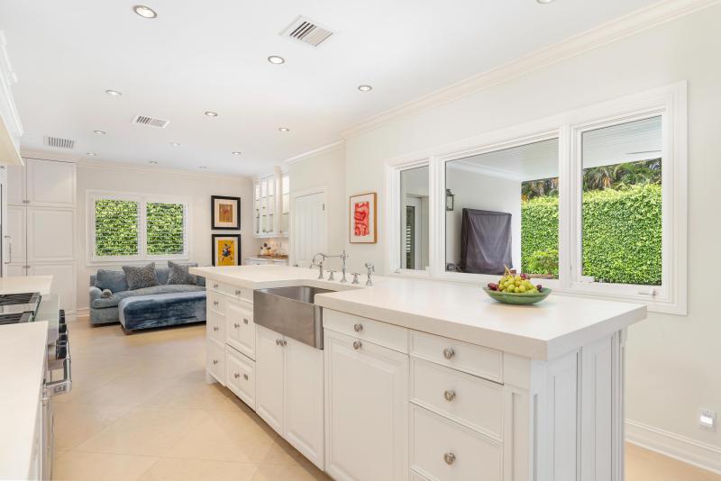  Single Family Homes Photo 24:  Palm Beach,  FL 33480