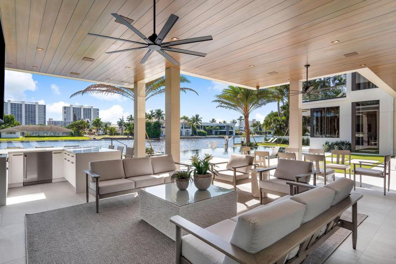  Single Family Homes Photo 16:  Boca Raton,  FL 33432