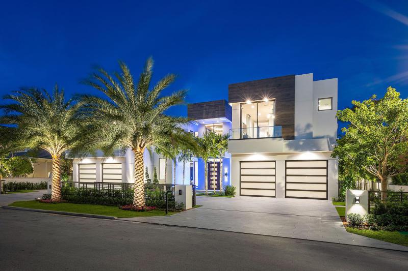  Single Family Homes Photo 3:  Boca Raton,  FL 33432