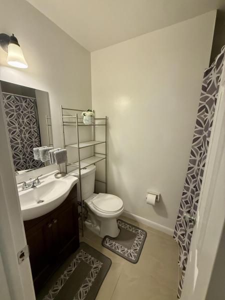  Condo & Townhome Photos