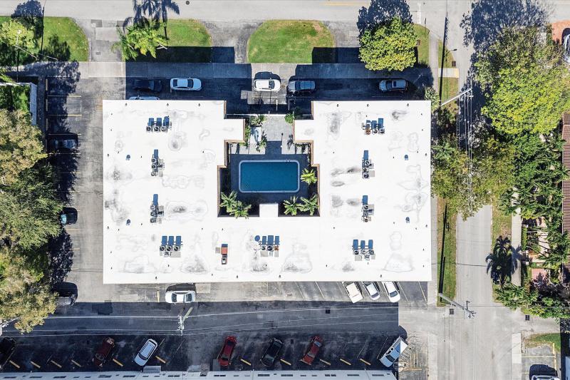 Condo & Townhome Photos