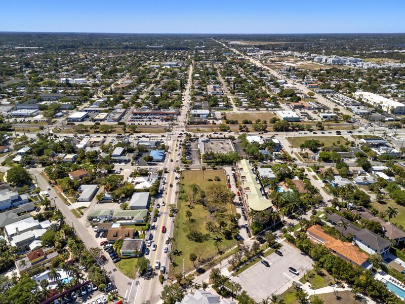  Commercial & Industrial Land Images 