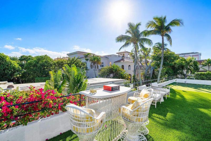 Single Family Homes Photo 4:  Palm Beach,  FL 33480