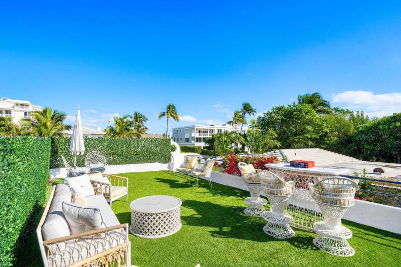  Single Family Homes Photo 6:  Palm Beach,  FL 33480
