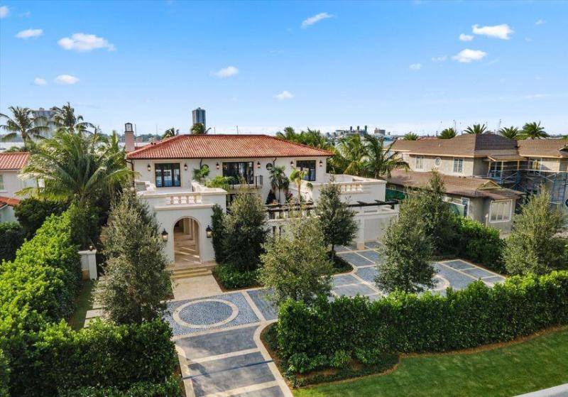  Single Family Homes Photo 5:  Palm Beach,  FL 33480