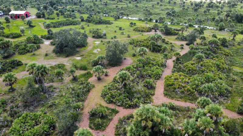  Commercial & Industrial Land Images 