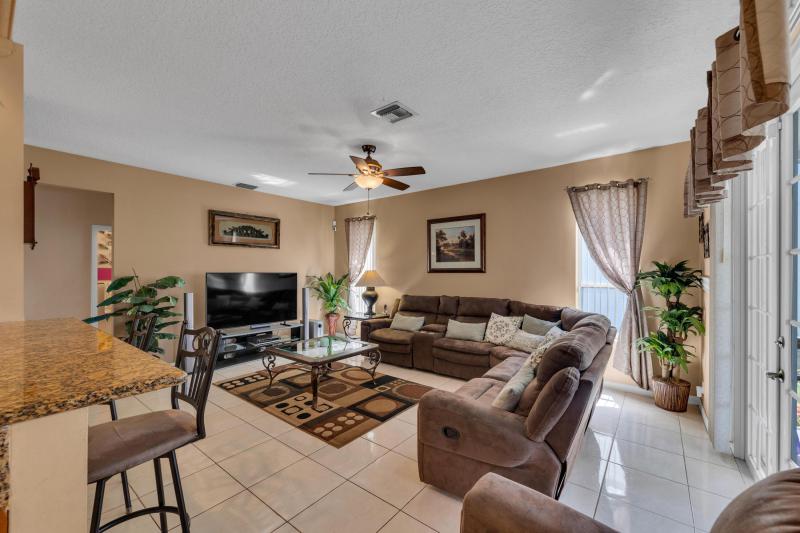  Single Family Homes Photo 31:  Margate,  FL 33063