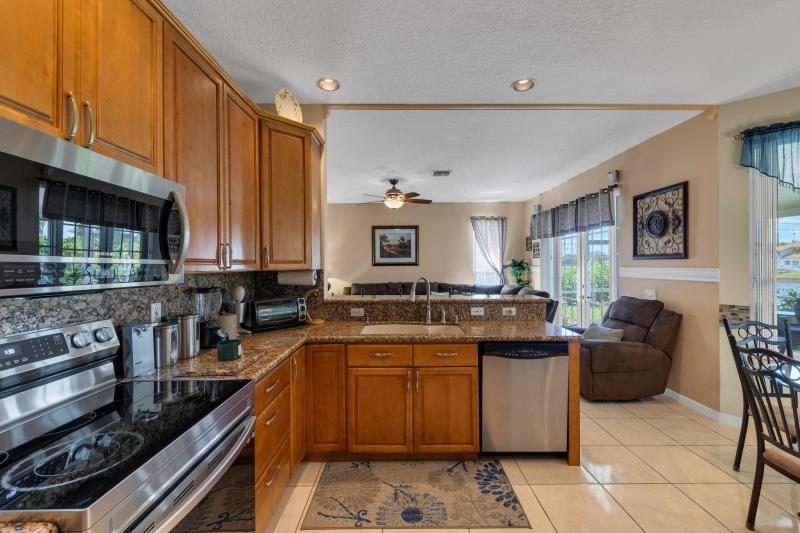  Single Family Homes Photo 38:  Margate,  FL 33063