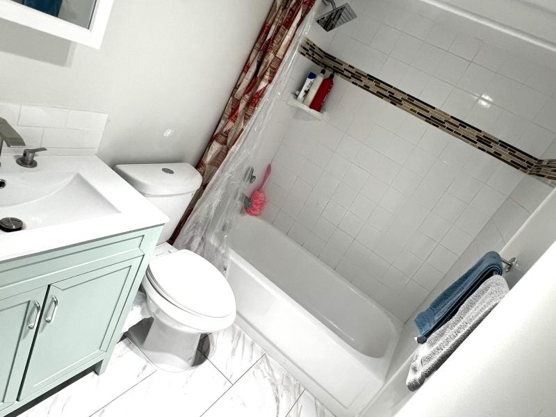  Condo & Townhome Photos