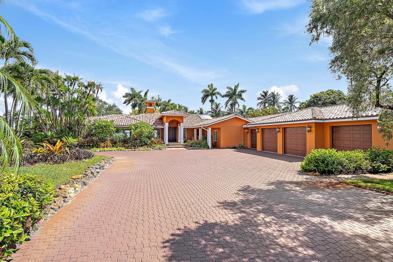  Single Family Homes Photo 11:  Jupiter,  FL 33458