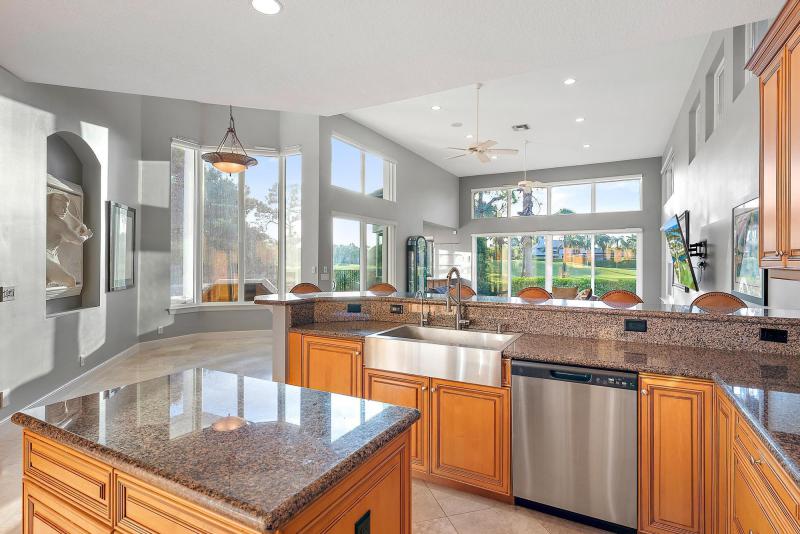  Single Family Homes Photo 18:  West Palm Beach,  FL 33412