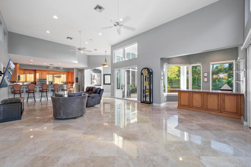  Single Family Homes Photo 22:  West Palm Beach,  FL 33412