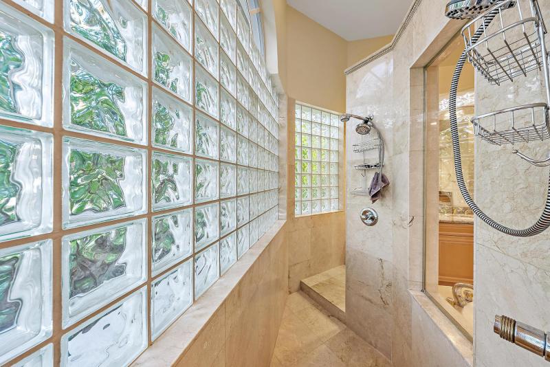  Single Family Homes Photo 33:  West Palm Beach,  FL 33412