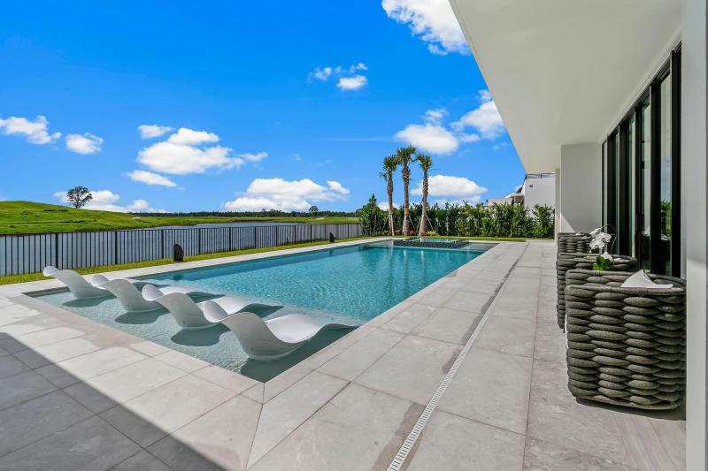  Single Family Homes Photo 107:  Palm Beach Gardens,  FL 33412