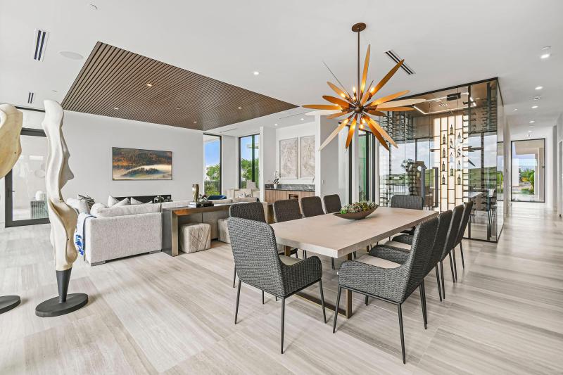  Single Family Homes Photo 13:  Palm Beach Gardens,  FL 33412