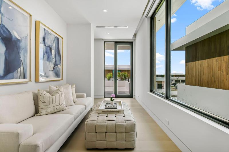  Single Family Homes Photo 59:  Palm Beach Gardens,  FL 33412