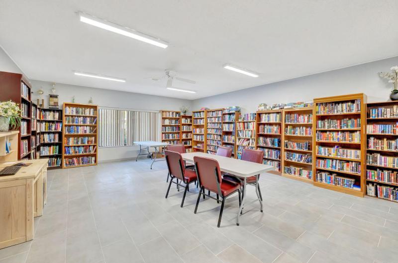  Condo & Townhome Photos