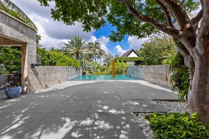  Single Family Homes Photo 63:  Manalapan,  FL 33462