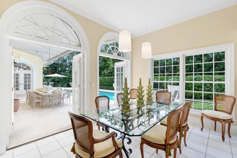  Single Family Homes Photo 9:  Palm Beach,  FL 33480