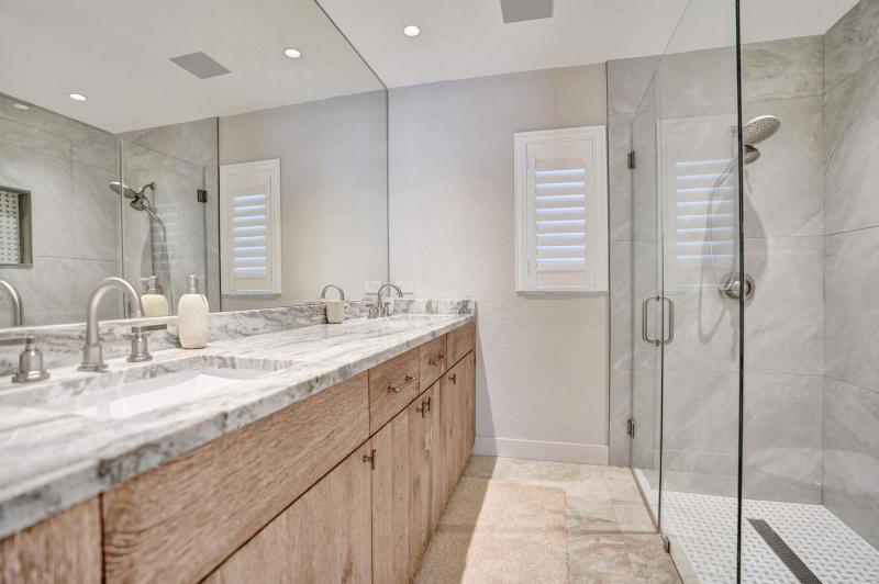  Single Family Homes Photo 26:  Deerfield Beach,  FL 33441