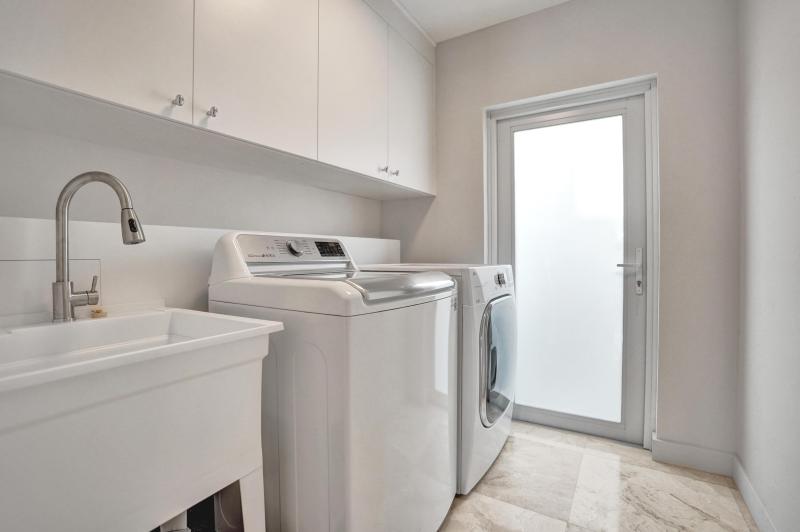  Single Family Homes Photo 29:  Deerfield Beach,  FL 33441