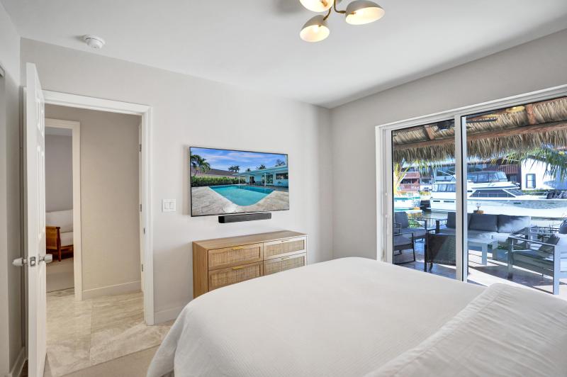  Single Family Homes Photo 32:  Deerfield Beach,  FL 33441