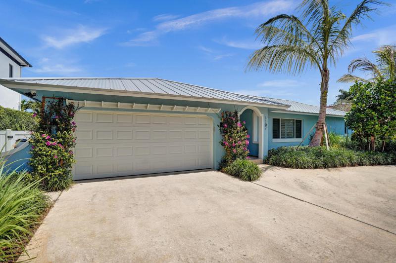  Single Family Homes Photo 4:  Deerfield Beach,  FL 33441