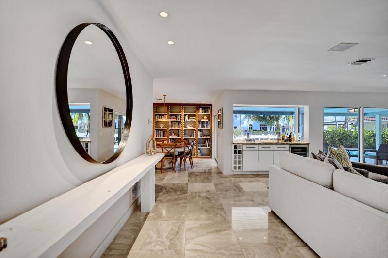  Single Family Homes Photo 8:  Deerfield Beach,  FL 33441