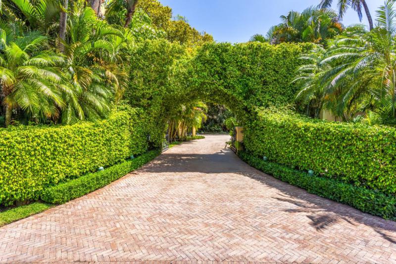  Single Family Homes Photo 21:  Palm Beach,  FL 33480