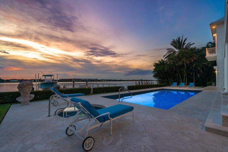  Single Family Homes Photo 103:  Manalapan,  FL 33462