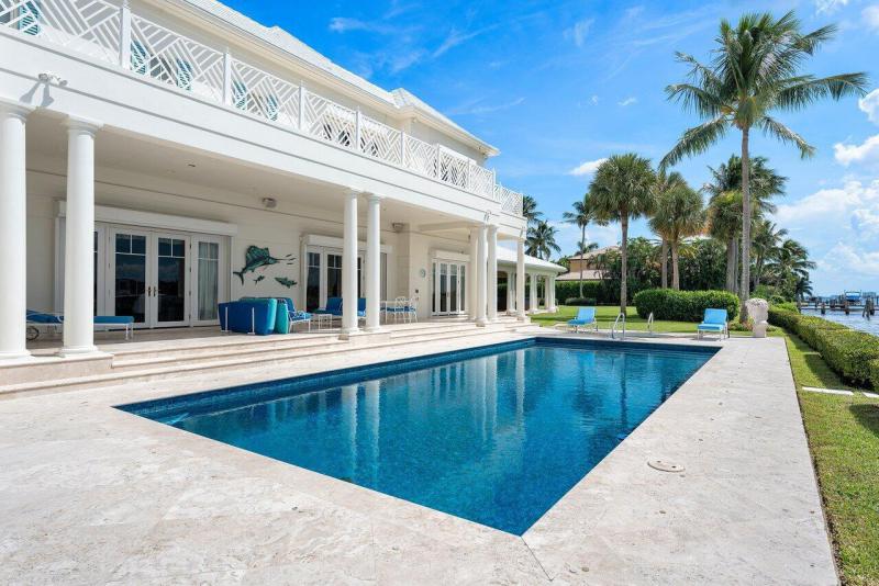  Single Family Homes Photo 71:  Manalapan,  FL 33462