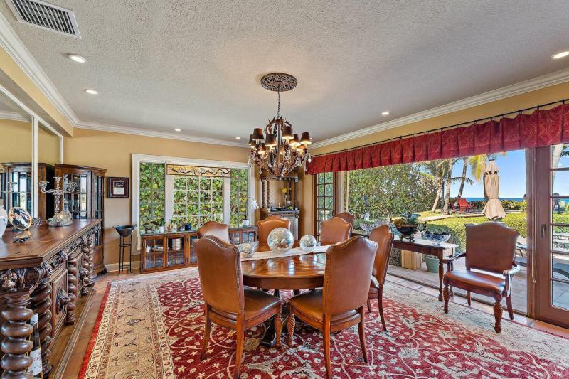  Single Family Homes Photo 20:  Hobe Sound,  FL 33455