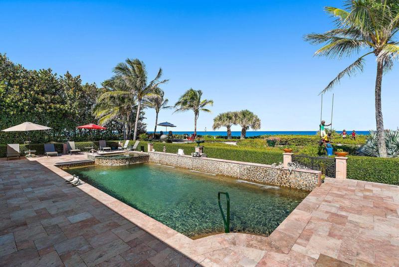  Single Family Homes Photo 22:  Hobe Sound,  FL 33455