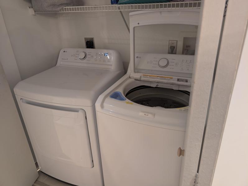  Condo & Townhome Photos