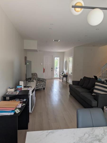  Condo & Townhome Photos