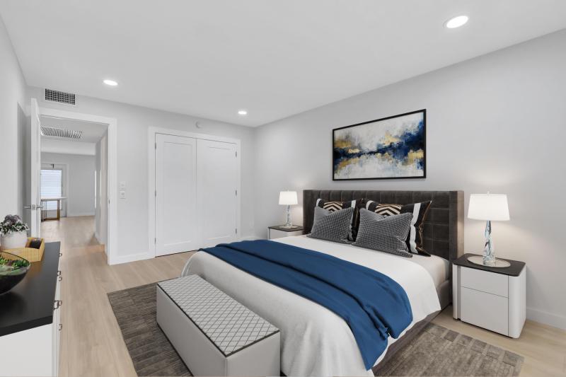  Condo & Townhome Photos